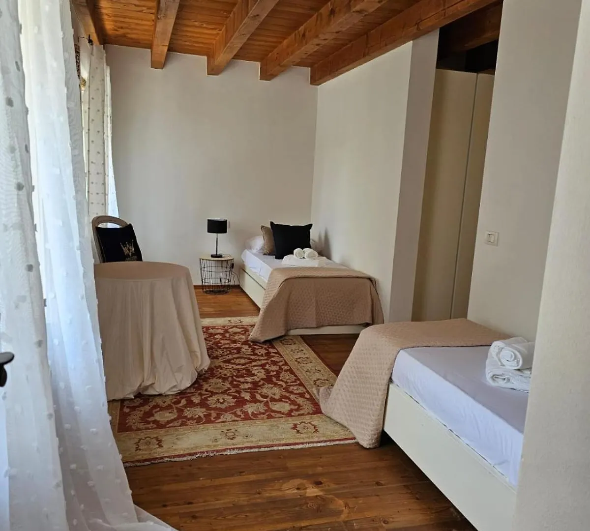 The Romantic Dependance In Luxury Villa Torri Del Benaco Σπίτι διακοπών